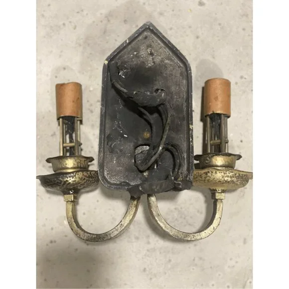 Antique Tudor 2 Light Wall Sconce Hanmered Gothic Style for repair
